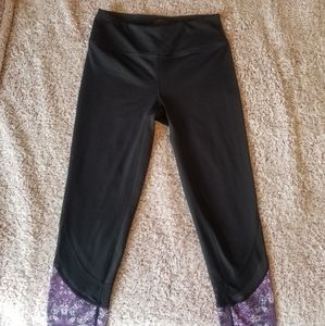SOLD Gaiam Mesh Detail Leggings